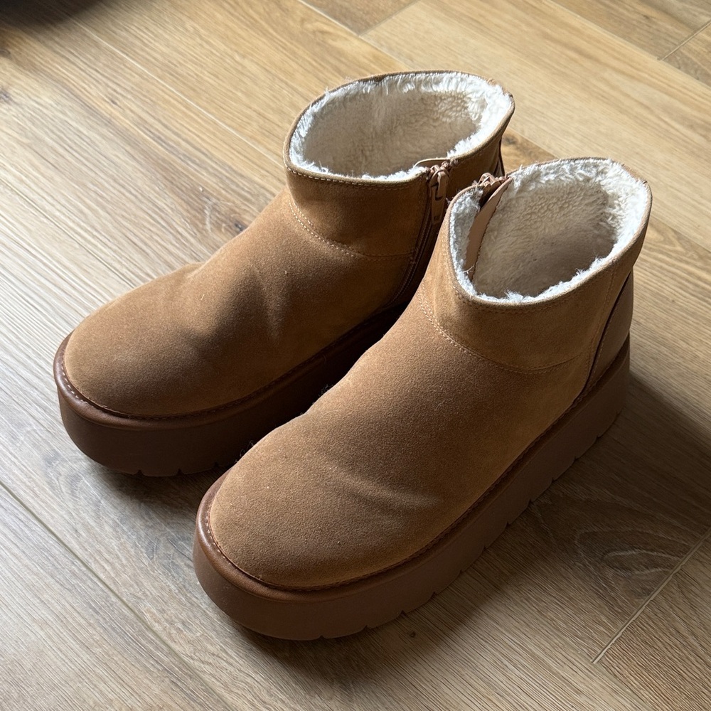 Wild fable boots